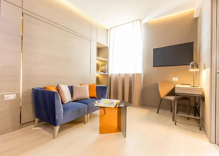 奥拉齐奥皇宫酒店 酒店