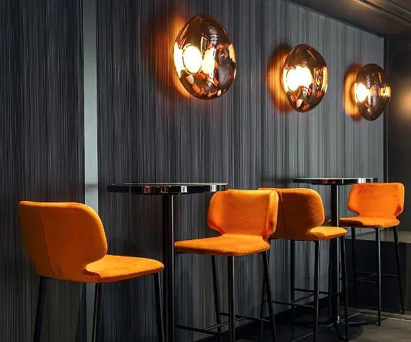 奥拉齐奥皇宫酒店 酒店